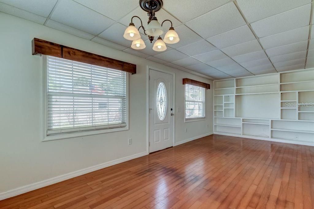 En Venta: $195,000 (2 camas, 2 baños, 1128 Pies cuadrados)