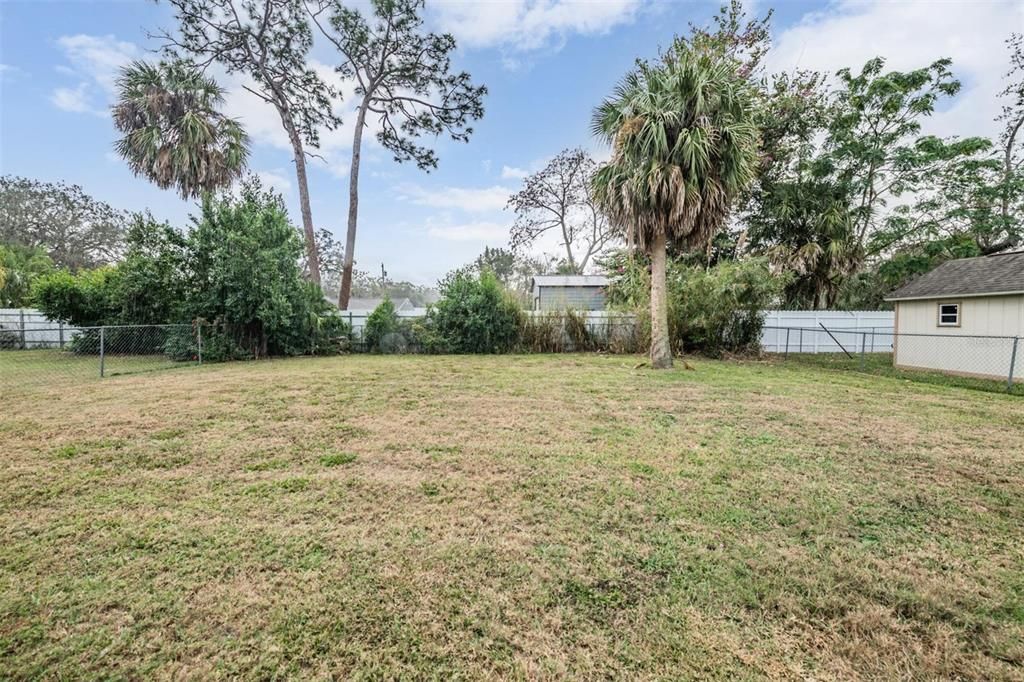 For Sale: $199,900 (3 beds, 2 baths, 1008 Square Feet)