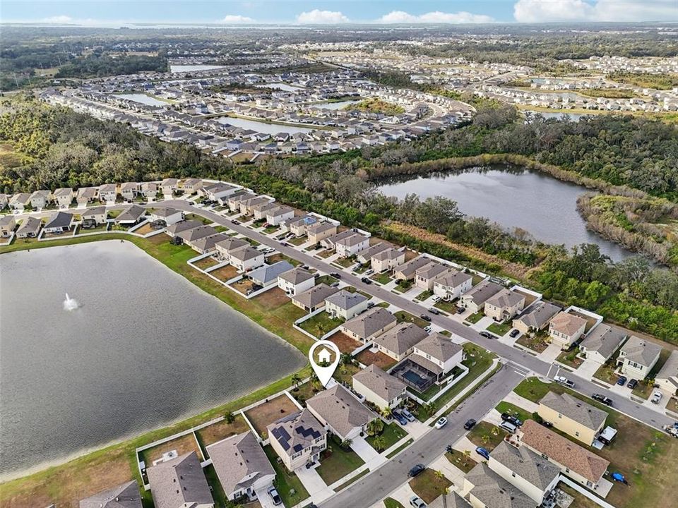 For Sale: $379,900 (4 beds, 2 baths, 1828 Square Feet)