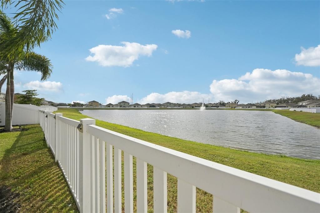 For Sale: $379,900 (4 beds, 2 baths, 1828 Square Feet)