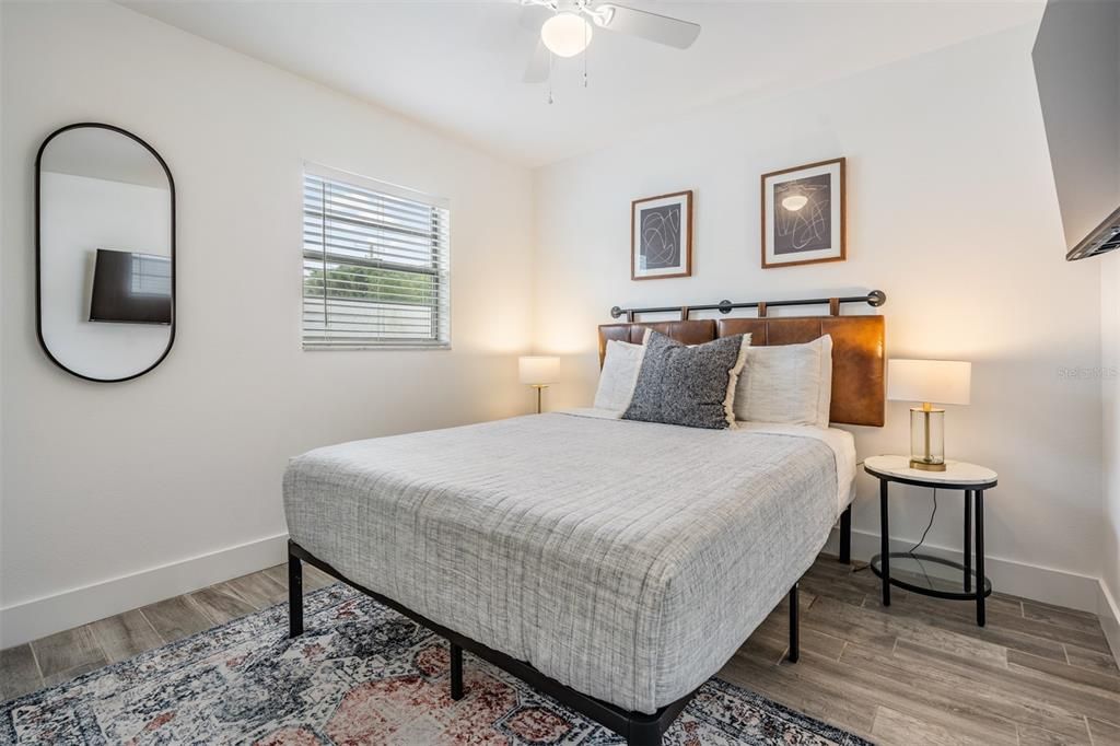 For Sale: $1,050,000 (3 beds, 2 baths, 1703 Square Feet)