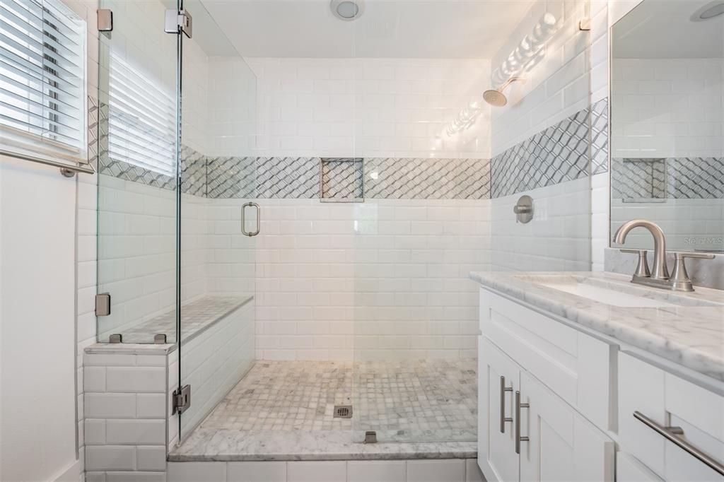 For Sale: $1,050,000 (3 beds, 2 baths, 1703 Square Feet)