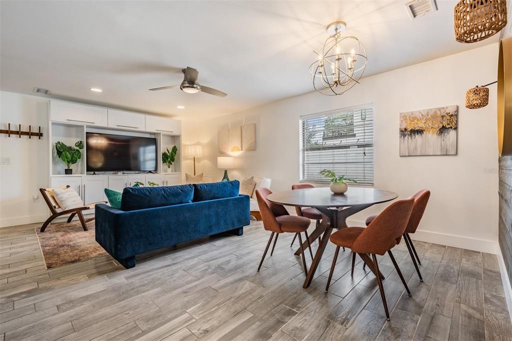 For Sale: $1,050,000 (3 beds, 2 baths, 1703 Square Feet)