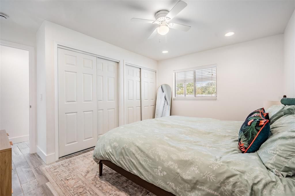 For Sale: $1,050,000 (3 beds, 2 baths, 1703 Square Feet)