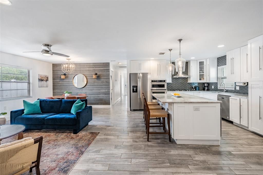 For Sale: $1,050,000 (3 beds, 2 baths, 1703 Square Feet)