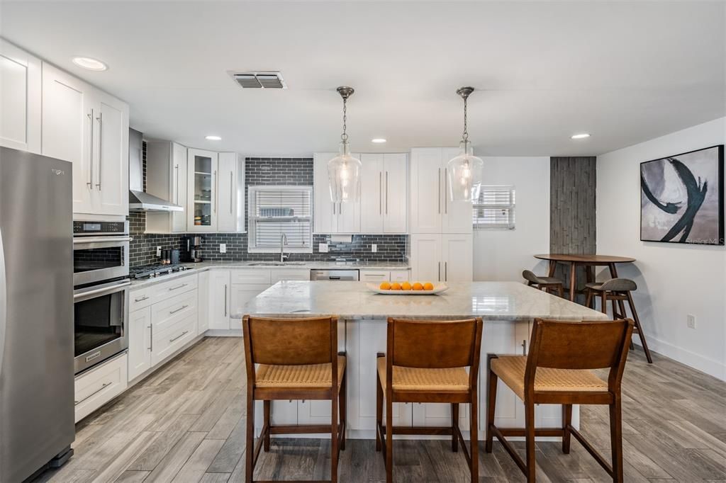 For Sale: $1,050,000 (3 beds, 2 baths, 1703 Square Feet)