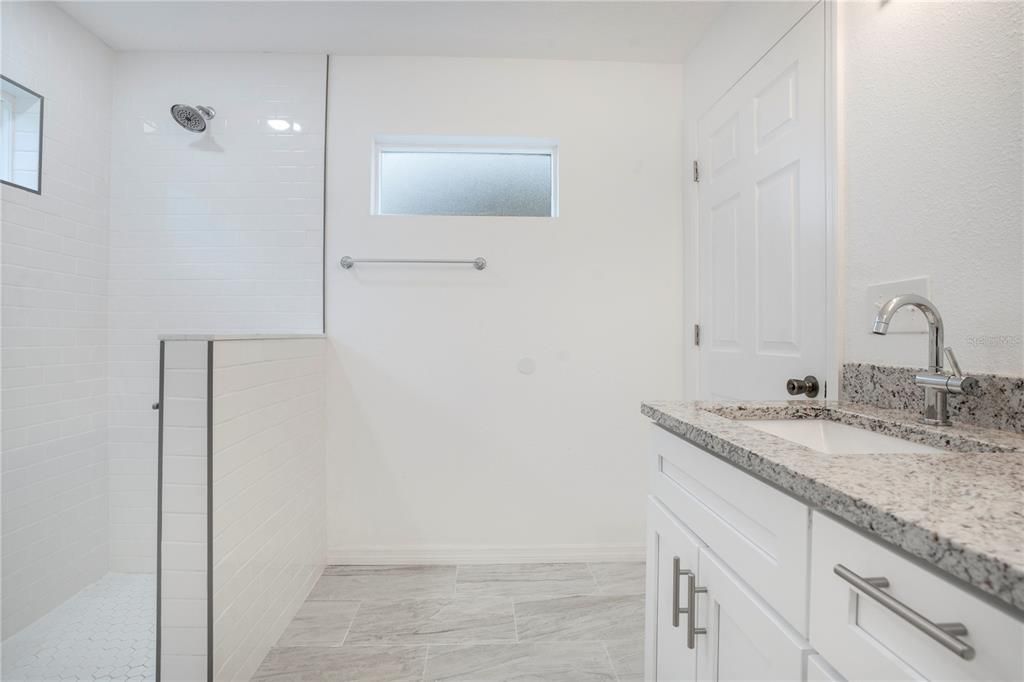 待售: $495,000 (3 贝兹, 2 浴室, 1826 平方英尺)