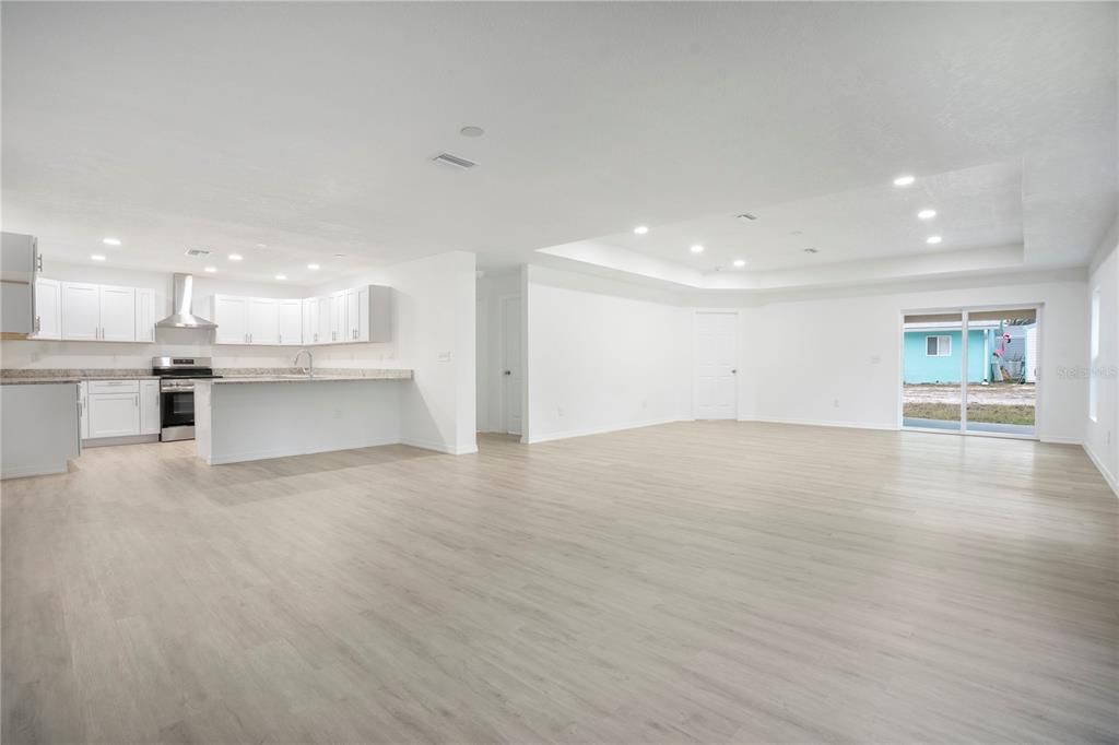 待售: $495,000 (3 贝兹, 2 浴室, 1826 平方英尺)