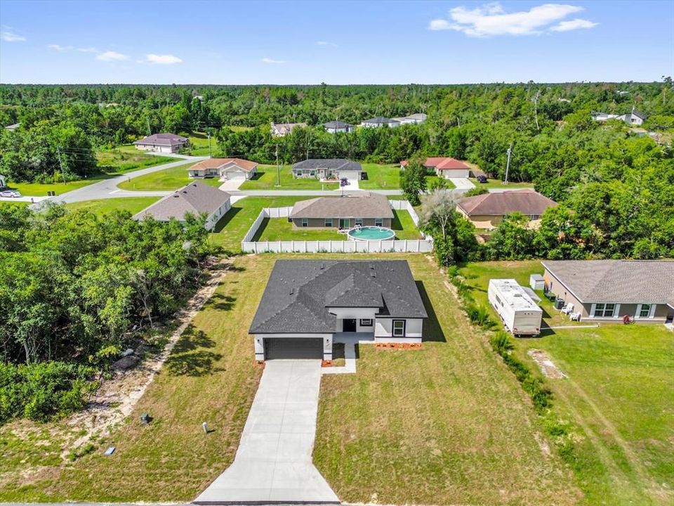 В аренду: $2,100 (4 спален, 3 ванн, 1865 Квадратных фут)