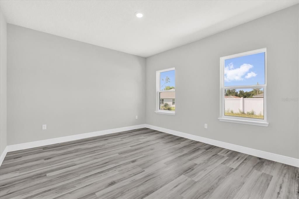 В аренду: $2,100 (4 спален, 3 ванн, 1865 Квадратных фут)