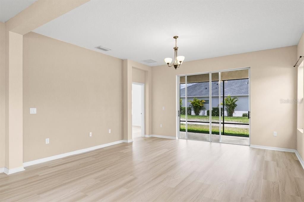 For Rent: $2,500 (3 beds, 2 baths, 1760 Square Feet)