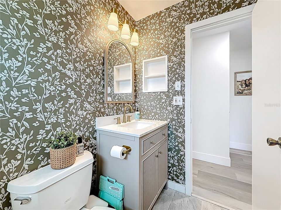 For Rent: $3,800 (3 beds, 2 baths, 1438 Square Feet)