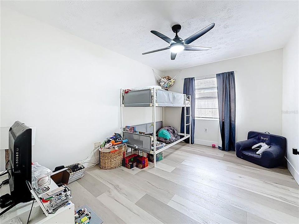 For Rent: $3,800 (3 beds, 2 baths, 1438 Square Feet)