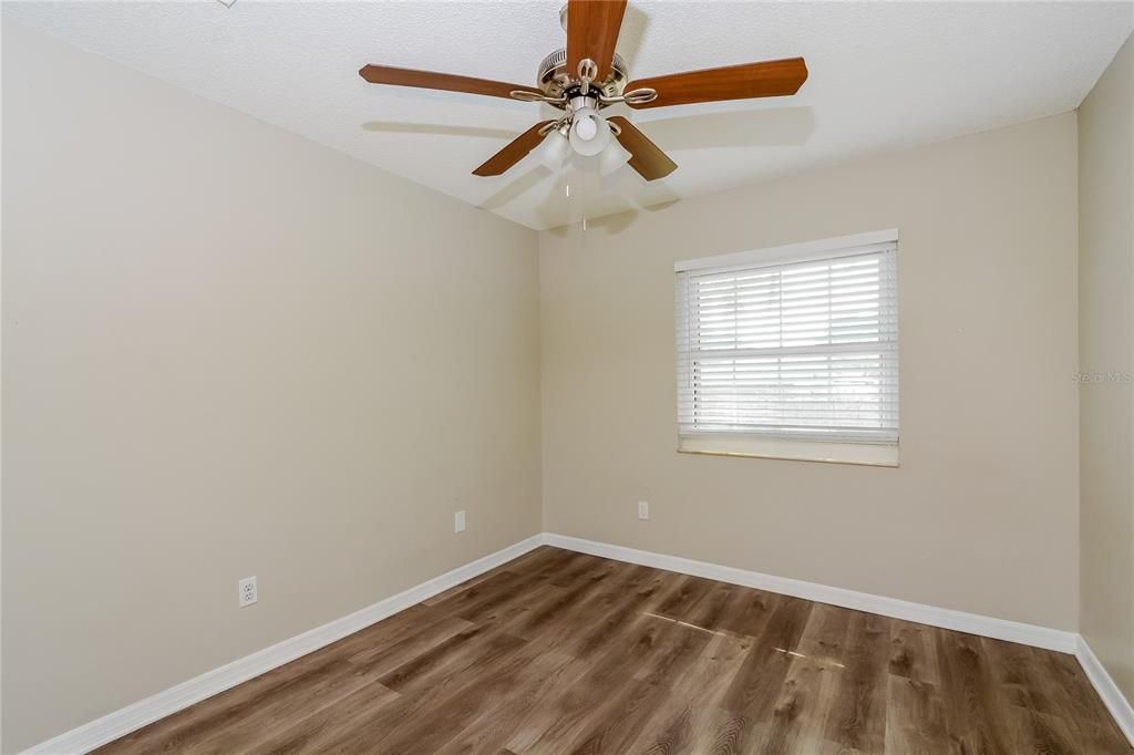 出租: $2,240 (3 贝兹, 2 浴室, 1574 平方英尺)