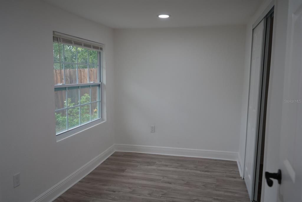 待售: $259,900 (3 贝兹, 2 浴室, 1132 平方英尺)