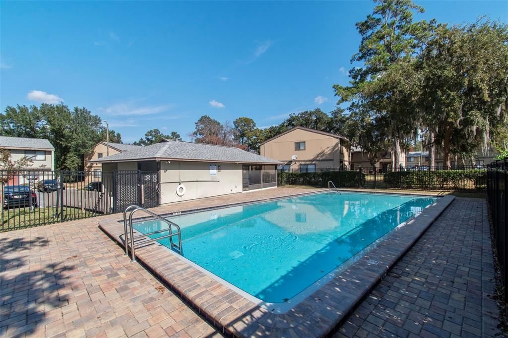 For Rent: $1,300 (2 beds, 2 baths, 1133 Square Feet)