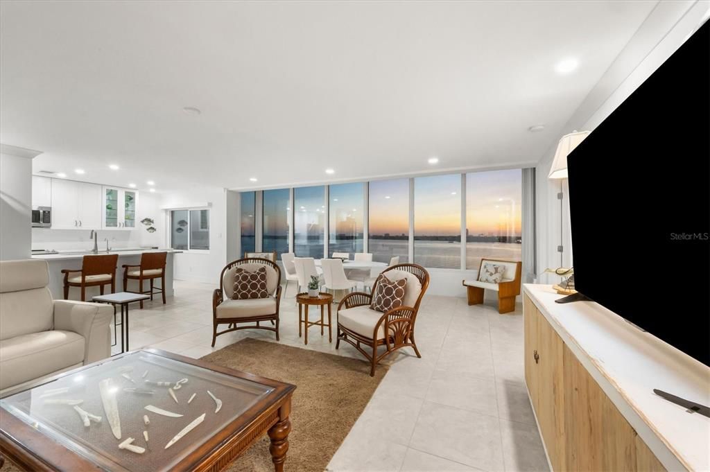 En Venta: $1,300,000 (2 camas, 2 baños, 1677 Pies cuadrados)