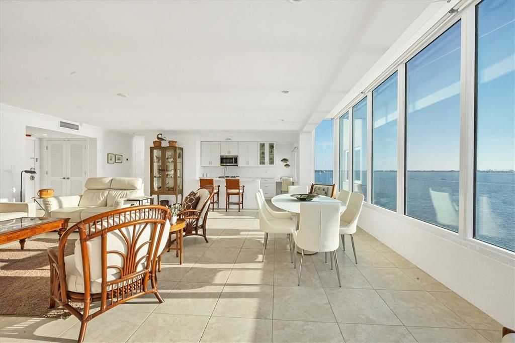 En Venta: $1,300,000 (2 camas, 2 baños, 1677 Pies cuadrados)