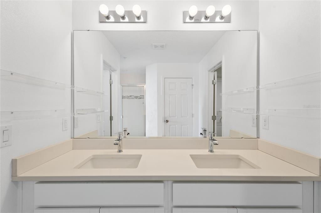 For Sale: $428,993 (3 beds, 2 baths, 1516 Square Feet)