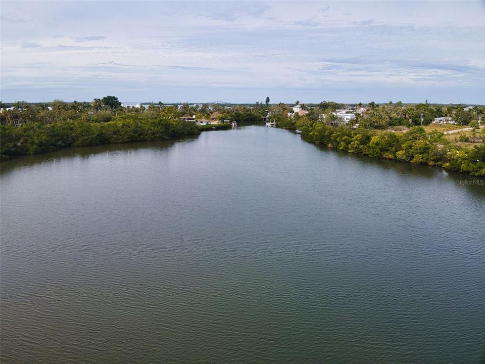 En Venta: $1,299,000 (3 camas, 2 baños, 2113 Pies cuadrados)