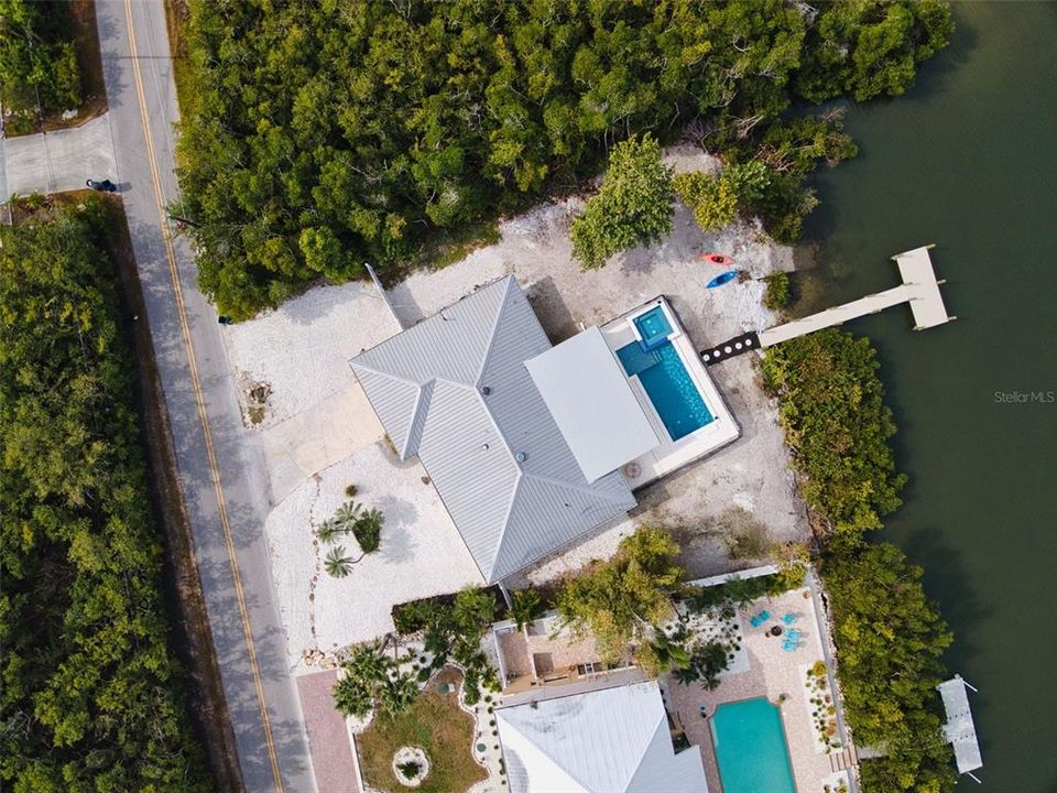 En Venta: $1,299,000 (3 camas, 2 baños, 2113 Pies cuadrados)