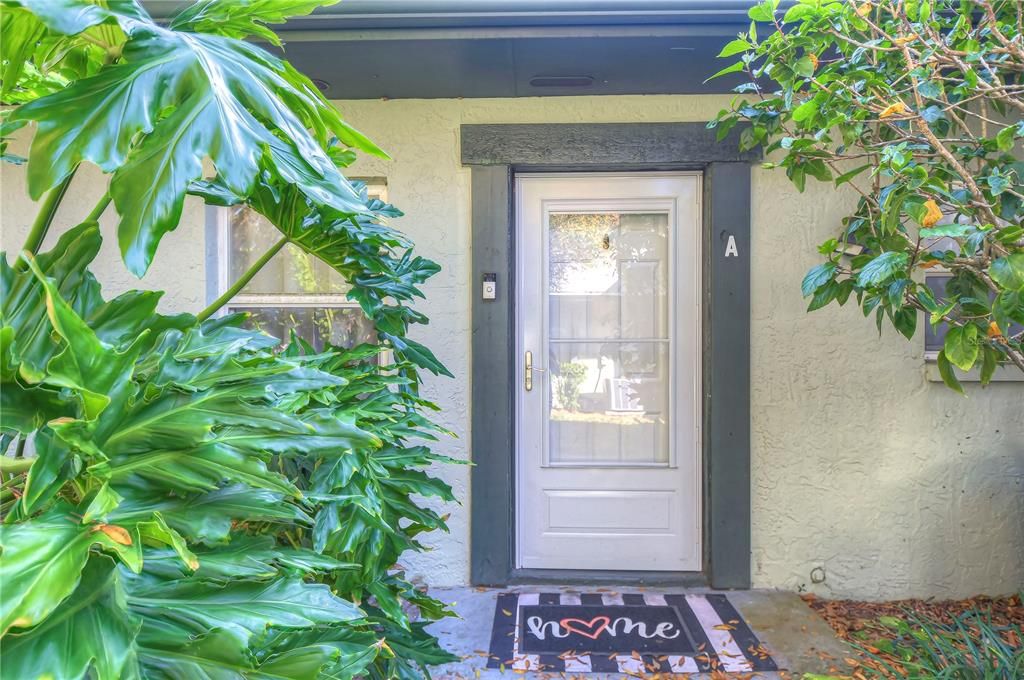 For Rent: $1,775 (2 beds, 1 baths, 752 Square Feet)