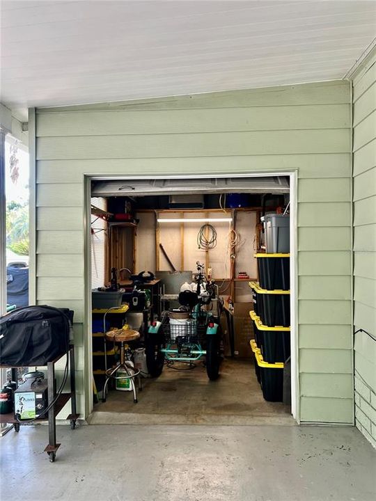 En Venta: $240,000 (2 camas, 2 baños, 1860 Pies cuadrados)