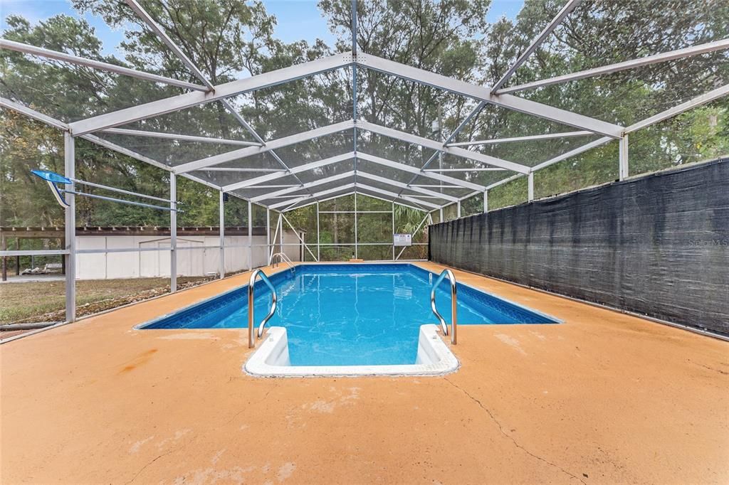 待售: $325,000 (2 贝兹, 2 浴室, 1249 平方英尺)