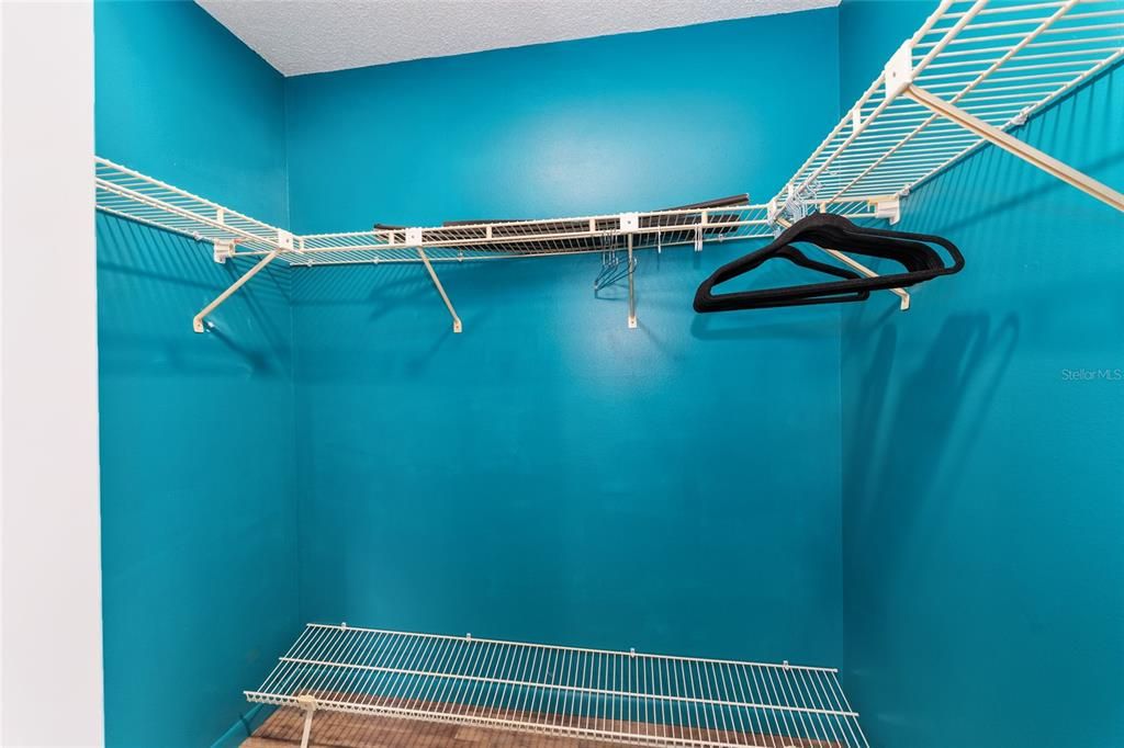 待售: $325,000 (2 贝兹, 2 浴室, 1249 平方英尺)