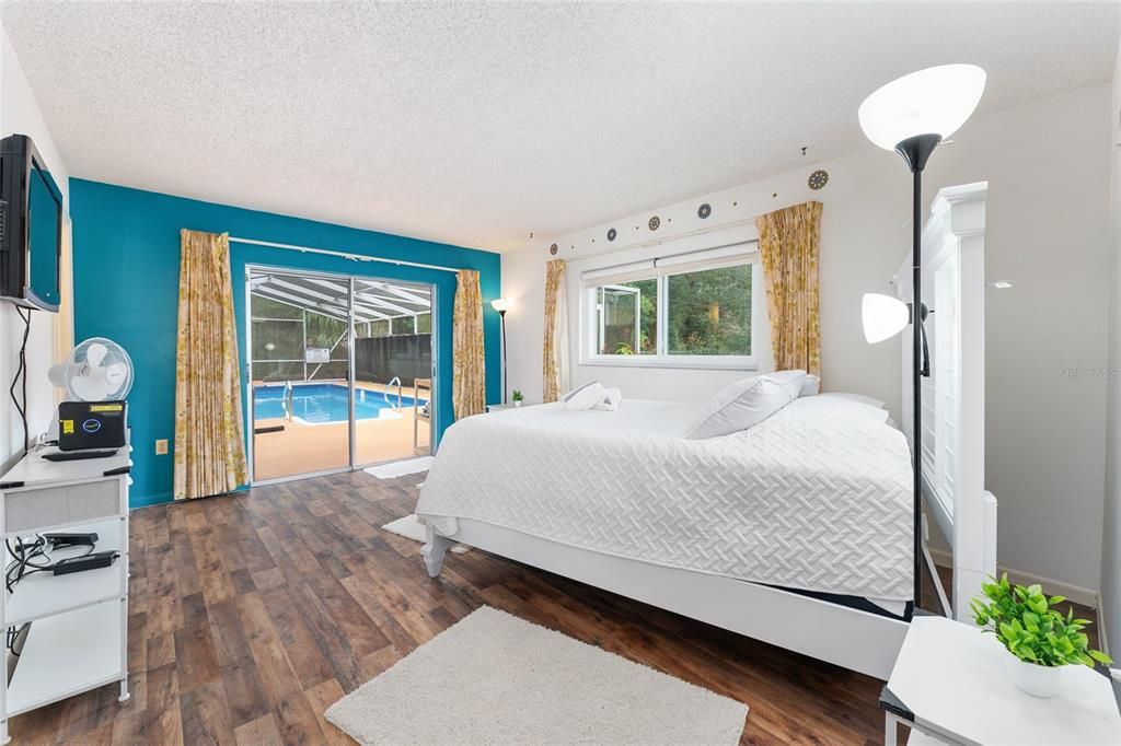 待售: $325,000 (2 贝兹, 2 浴室, 1249 平方英尺)