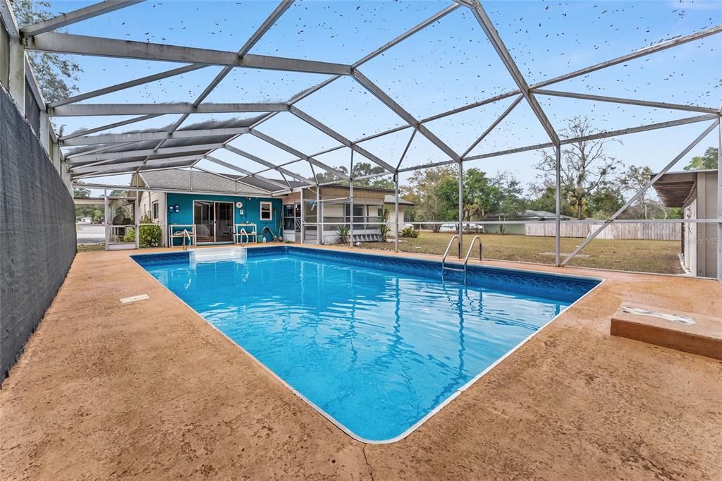 待售: $325,000 (2 贝兹, 2 浴室, 1249 平方英尺)