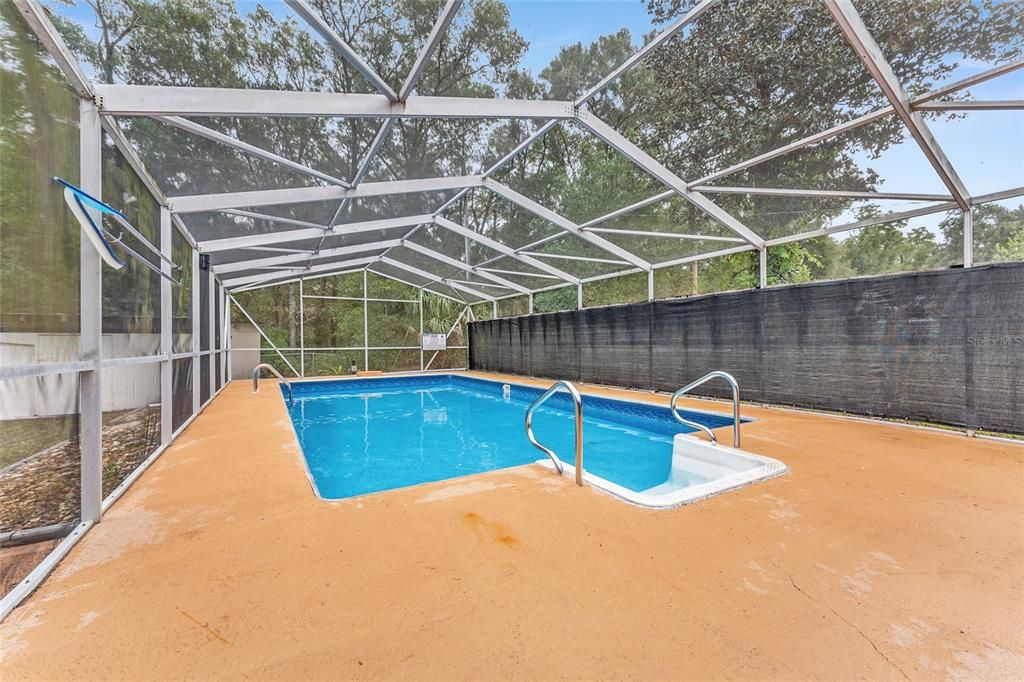 待售: $325,000 (2 贝兹, 2 浴室, 1249 平方英尺)