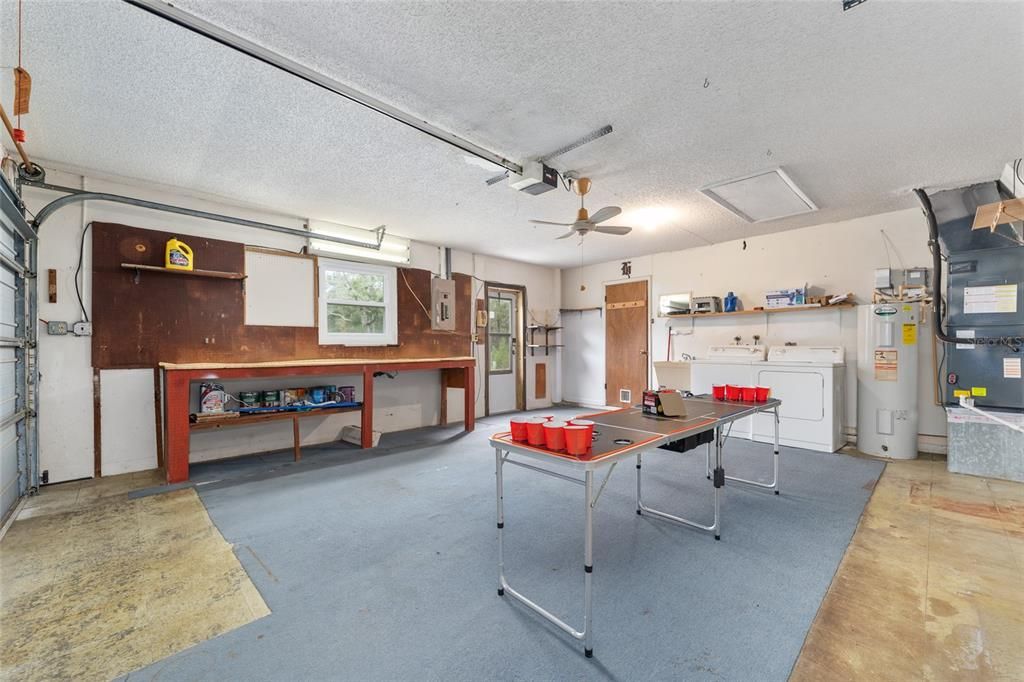 待售: $325,000 (2 贝兹, 2 浴室, 1249 平方英尺)