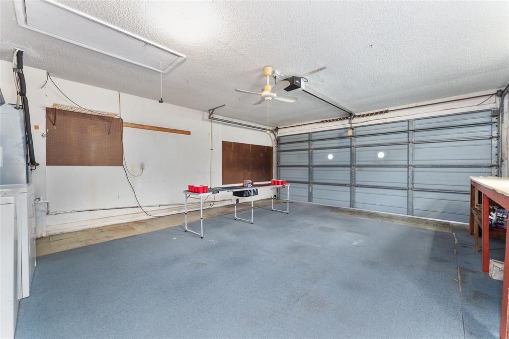 待售: $325,000 (2 贝兹, 2 浴室, 1249 平方英尺)