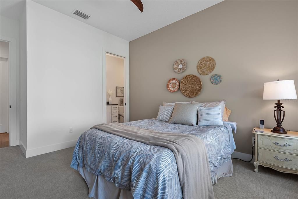 En Venta: $2,100,000 (4 camas, 4 baños, 3603 Pies cuadrados)