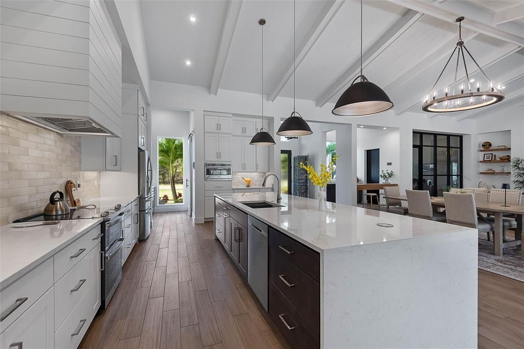 En Venta: $2,100,000 (4 camas, 4 baños, 3603 Pies cuadrados)