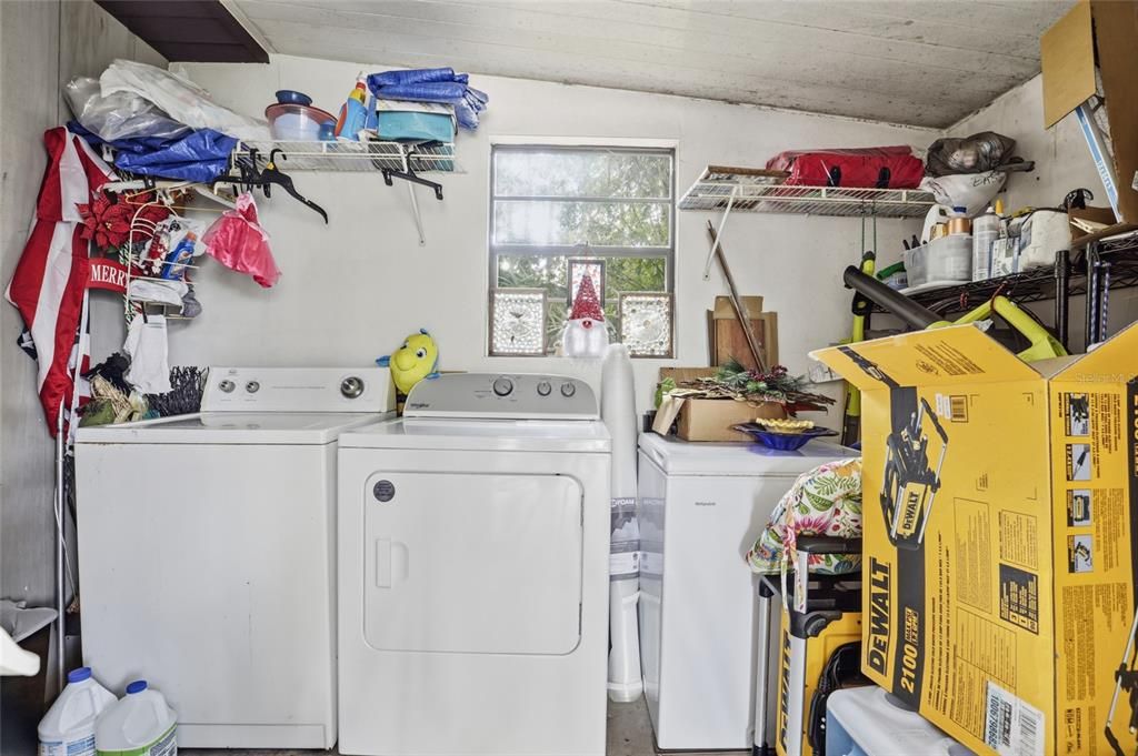 待售: $189,900 (2 贝兹, 2 浴室, 912 平方英尺)