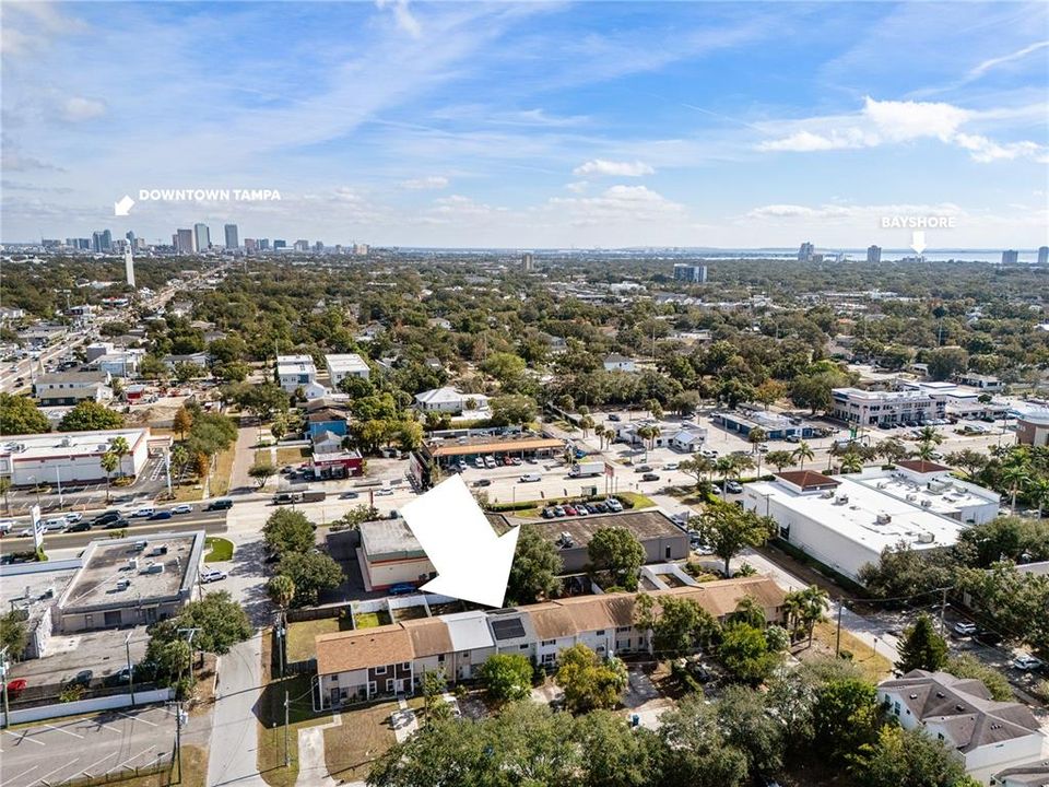 For Sale: $425,000 (3 beds, 2 baths, 1310 Square Feet)