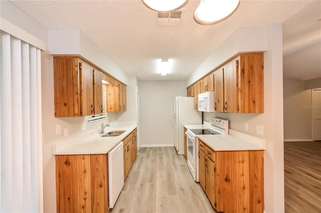 For Rent: $1,930 (3 beds, 2 baths, 1194 Square Feet)