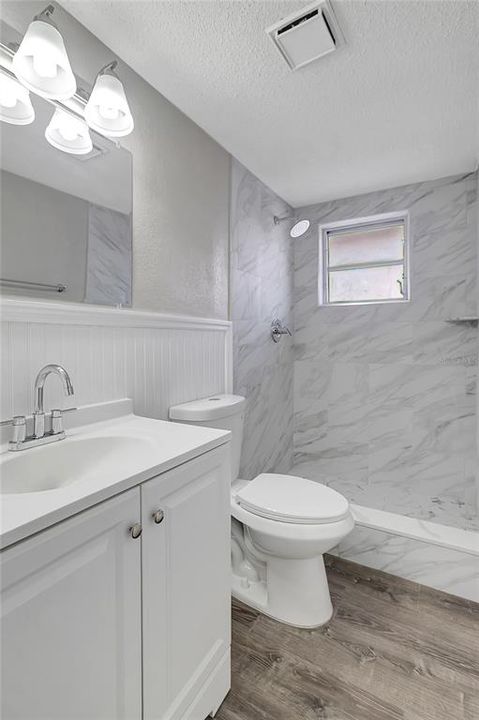 待售: $299,900 (4 贝兹, 2 浴室, 1772 平方英尺)