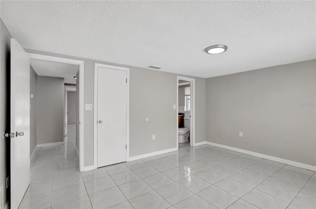 待售: $299,900 (4 贝兹, 2 浴室, 1772 平方英尺)