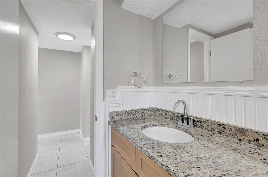 待售: $299,900 (4 贝兹, 2 浴室, 1772 平方英尺)