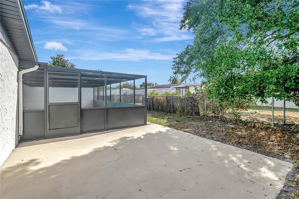 待售: $299,900 (4 贝兹, 2 浴室, 1772 平方英尺)