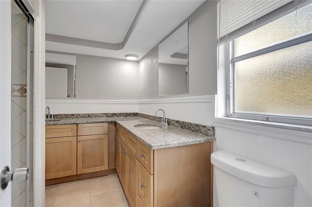 待售: $299,900 (4 贝兹, 2 浴室, 1772 平方英尺)