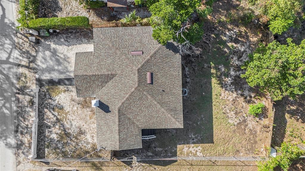 待售: $279,000 (3 贝兹, 1 浴室, 1084 平方英尺)