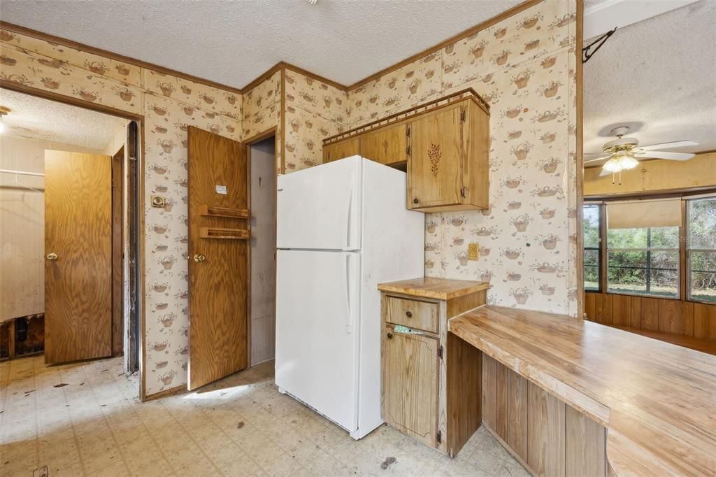 待售: $110,000 (3 贝兹, 2 浴室, 1186 平方英尺)