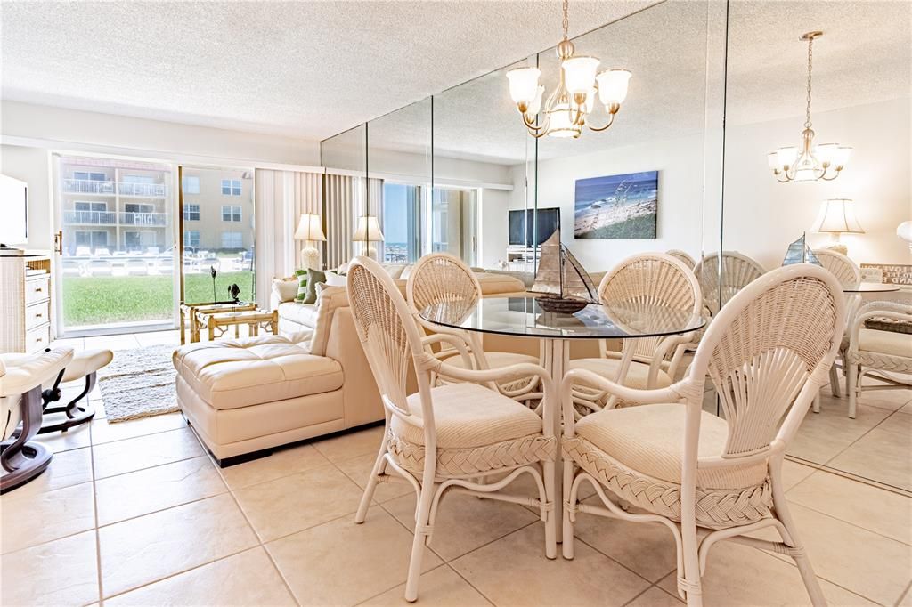 En Venta: $499,000 (2 camas, 2 baños, 912 Pies cuadrados)