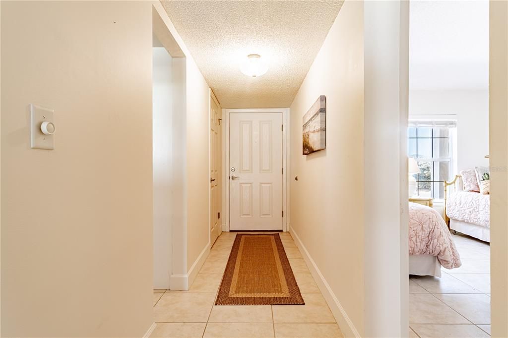 En Venta: $499,000 (2 camas, 2 baños, 912 Pies cuadrados)