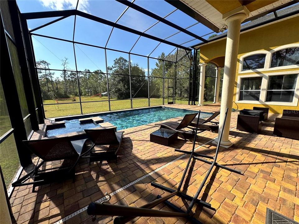 For Sale: $814,000 (4 beds, 3 baths, 3517 Square Feet)