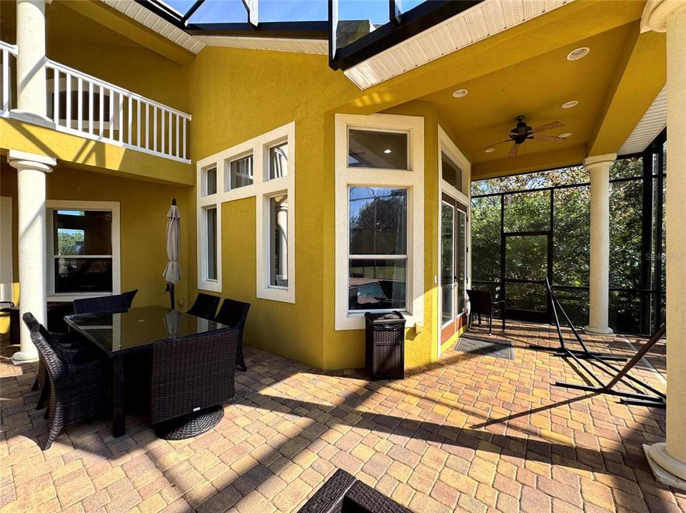 For Sale: $814,000 (4 beds, 3 baths, 3517 Square Feet)